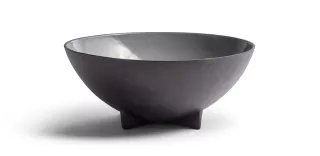 Valurautakulho, Iso Musta