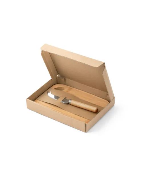 Cappero. Juustotarjotin Ja Veitsi Natural